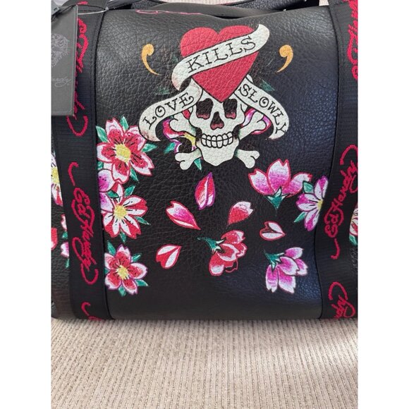 NWT ED HARDY LOVE KILLS SLOWLY WEEKENDER OVERNIGHT/TRAVEL TOTE SKULL FLOWERS - Picture 2 of 13
